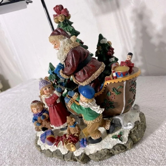 Vintage Christmas Candle Lamp Scene Santa Sleigh Toys  Kids Festive Decor - Picture 3 of 16